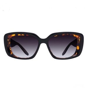 Stylish Black and Tortoiseshell Sunglasses